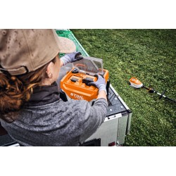 Chargeur AL  1802 MO - STIHL